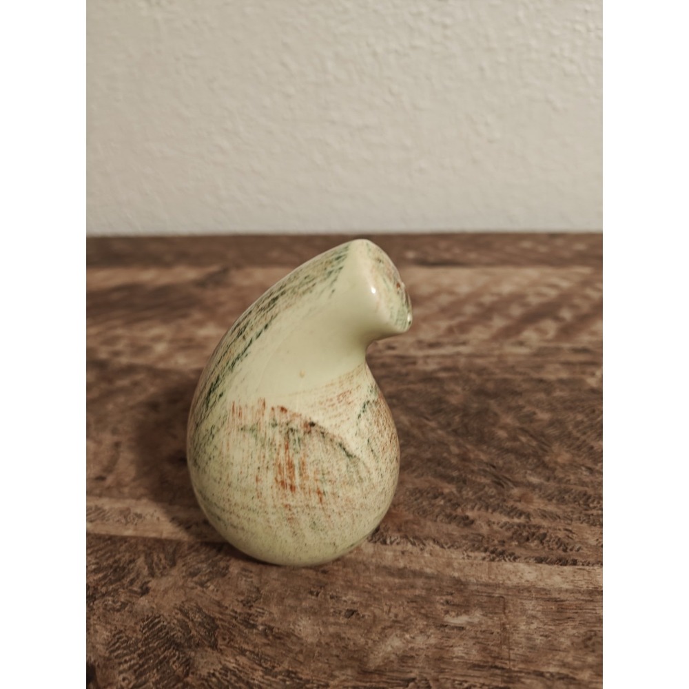 Vintage MCM  Salt Or Pepper Shaker Ceramic Raffia Metlox Vernonware Poppytrail
